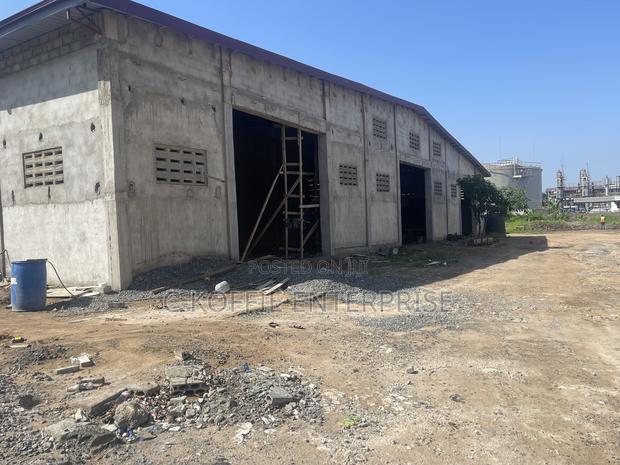 800 SQM WHRS at Tema -Valco Roundabout · Photo 5