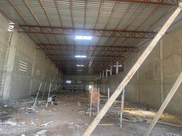 800 SQM WHRS at Tema -Valco Roundabout · Photo 4