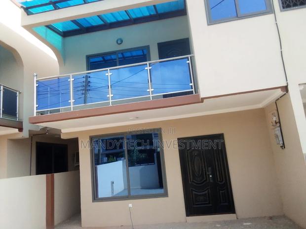 3bdrm Duplex in Oyarifa Mall Area for sale · Photo 1
