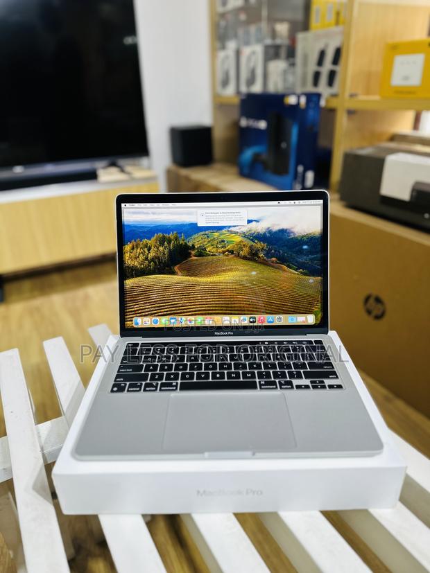 Laptop Apple MacBook Pro 2022 M2 8GB Apple M2 SSD 256GB · Photo 3