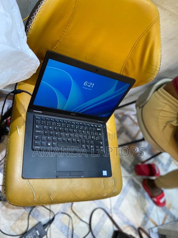 New Laptop Dell Latitude 5480 8GB Intel Core I5 SSD 256GB · Photo 3