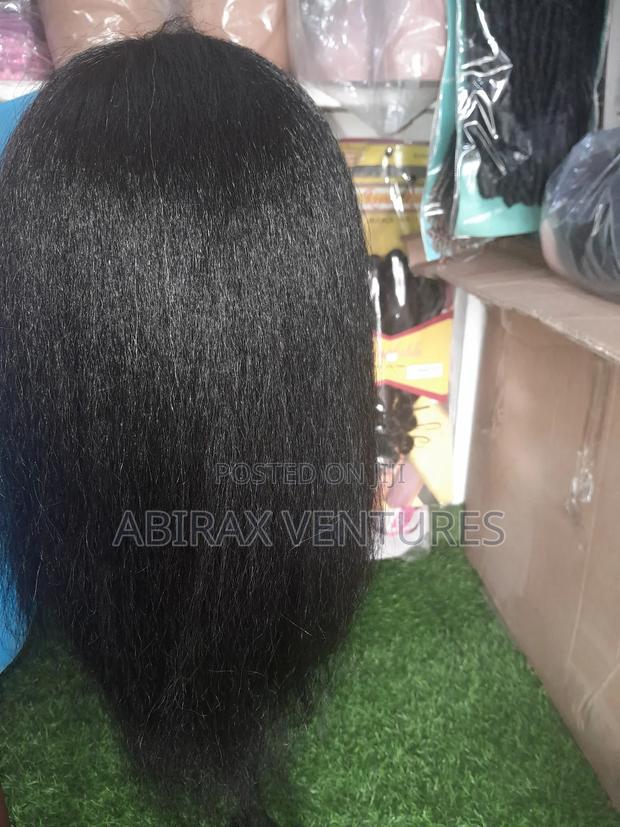 100% Human Hair Darkskinned Mannequin Training Head · Photo 4