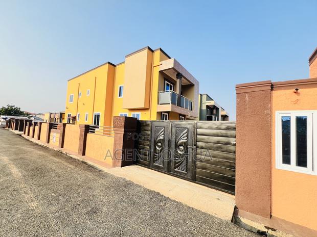4bdrm House in Justice Tawiah, Spintex for sale · Photo 3