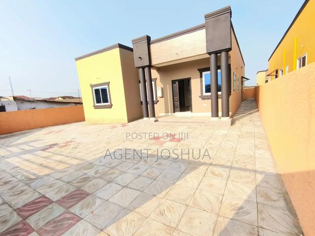 3bdrm House in Justice Tawiah, Spintex for sale · Photo 2