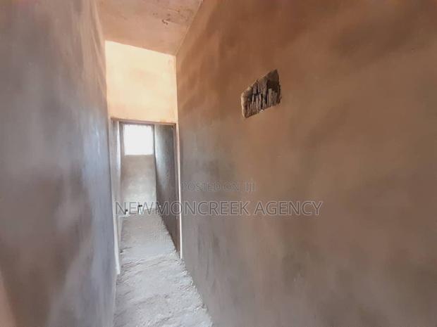 12bdrm Duplex in Amrahia,Adenta, Accra Metropolitan for sale · Photo 5