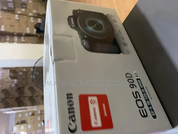 Canon Eos 90D With LCD Screen Touch UHD Wi-Fi Bluetooth · Photo 1
