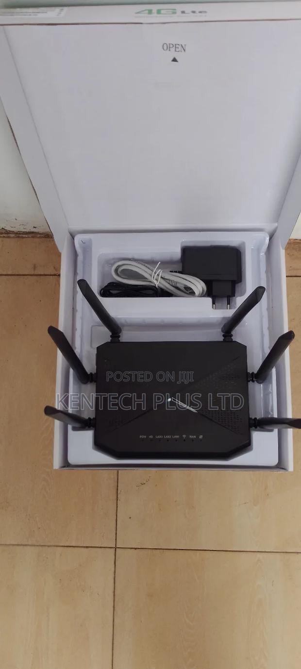 4g Lte Cpe Universal Router (B618) · Photo 1