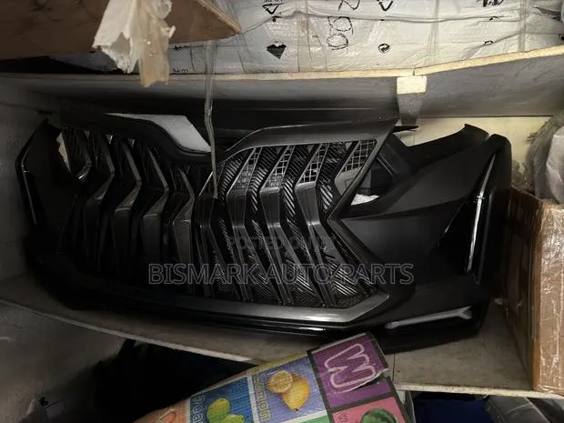 Toyota Venza Front Bumper Complete Spec · Photo 1