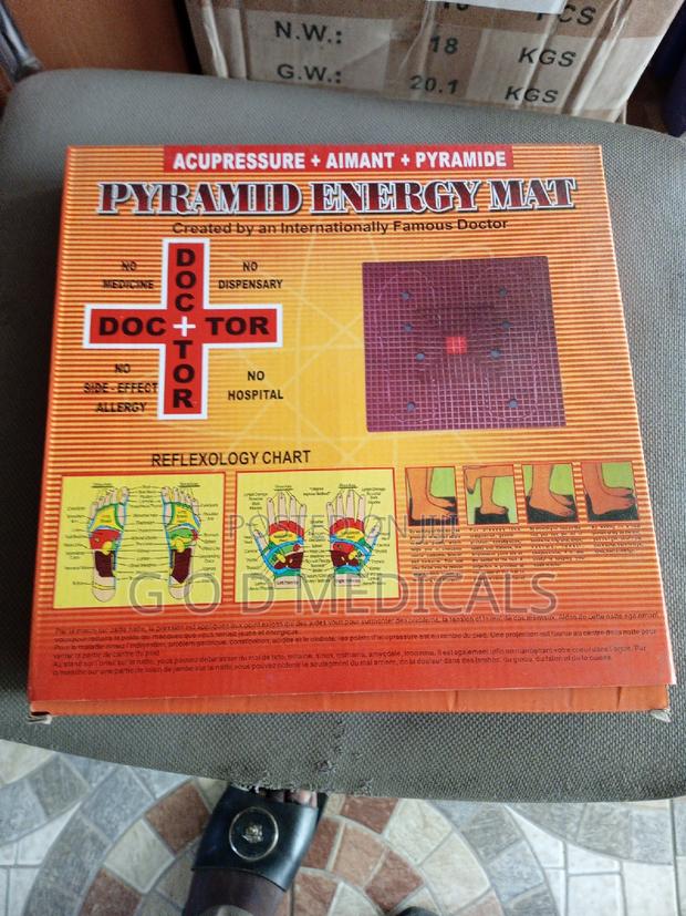 Pyramid Energy Mat ( Foot Massager ) · Photo 1