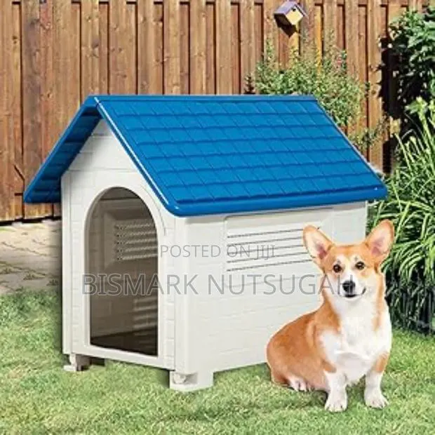 Waterproof Dog House · Photo 1