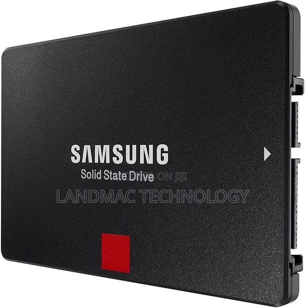 Samsung 870 Evo Mz-77e1t0bw Sata 2.5" 256gb SSD · Photo 1