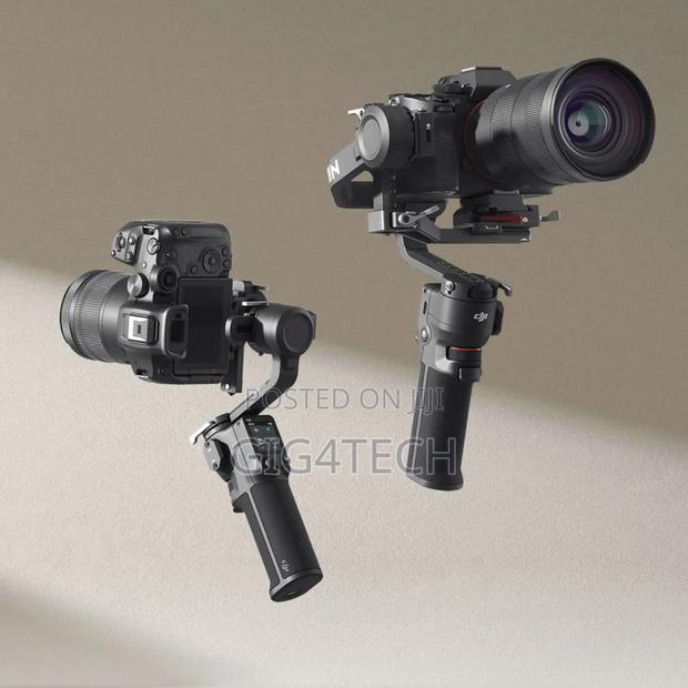 Dji Rs3 Mini Camera Gimbal-Black · Photo 3