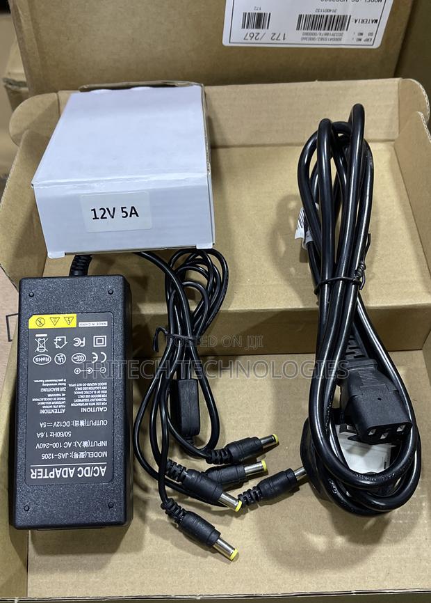 CCTV Power Adapter With 4way Splitter + Adapter Cable · Photo 1
