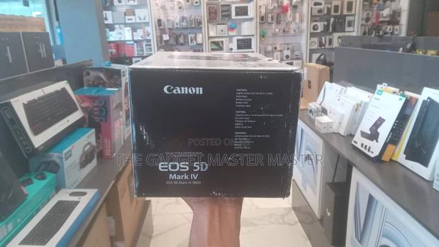 Canon EOS 5D Mark IV DSLR Camera (Body Only) · Photo 3