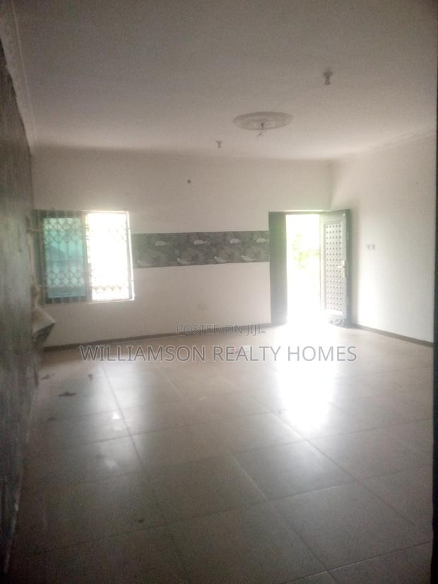 2bdrm Apartment in Community 18 Area, Spintex for rent · Photo 7