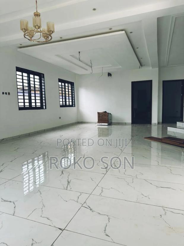 4bdrm Duplex in Dr Roko, Adenta for sale · Photo 4
