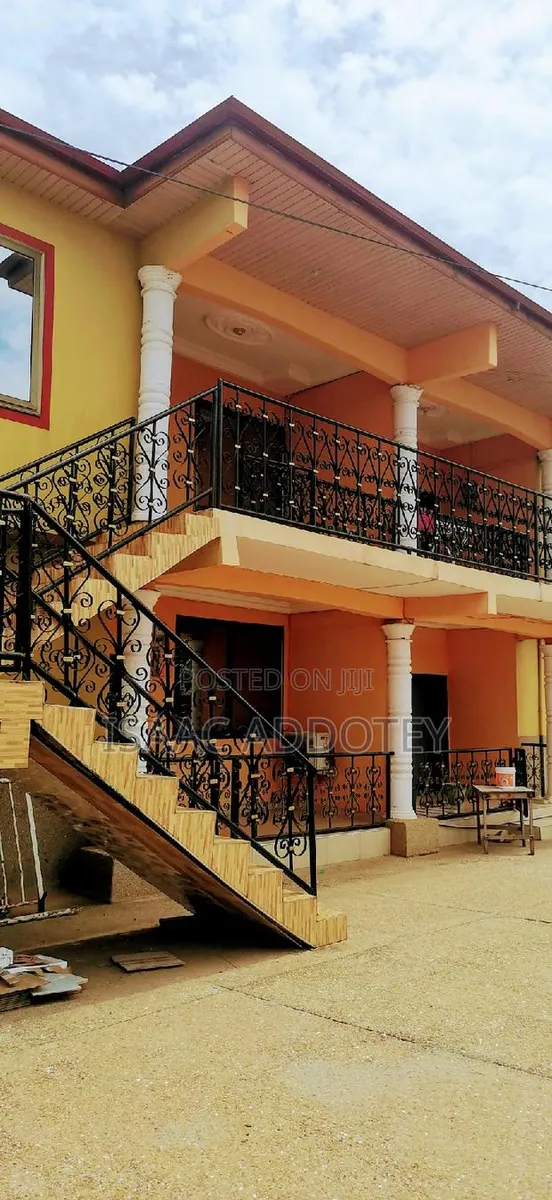 2bdrm Apartment in Lashibi Transforma, Spintex for rent · Photo 1