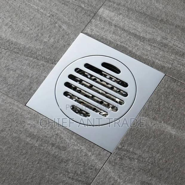 Floor Drain 10cm · Photo 1