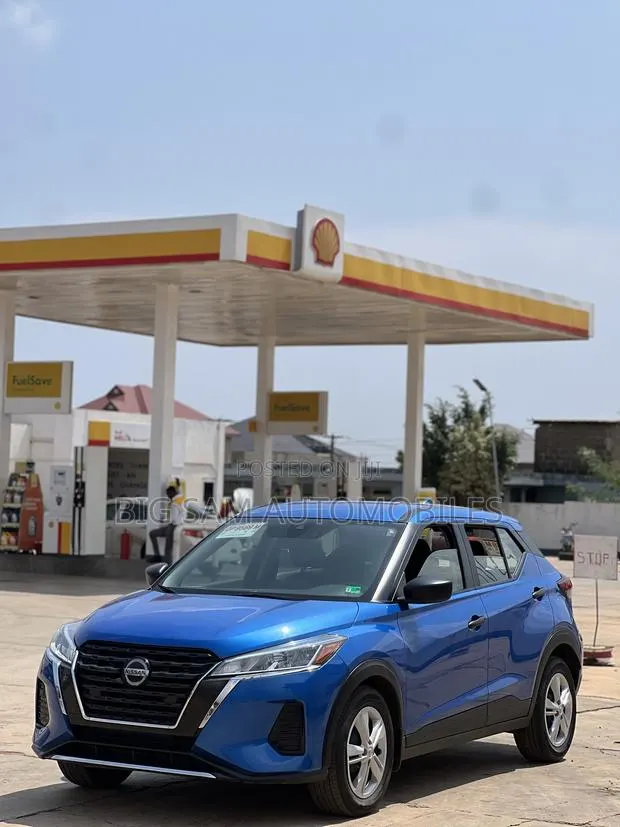 Nissan Kicks 2021 Blue · Photo 1