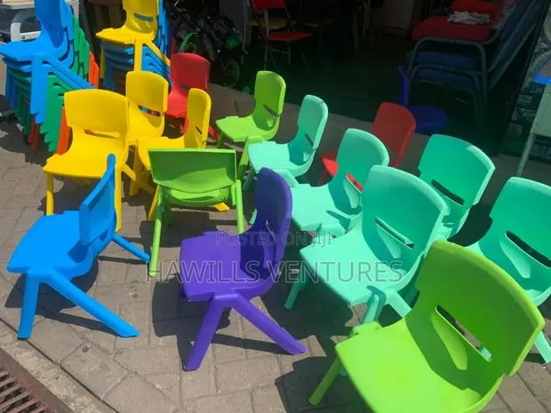 Colorful Kids Chair · Photo 1