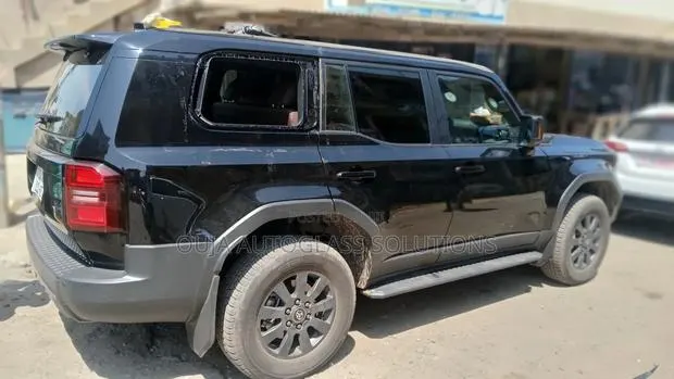 2024 Toyota Landcruiser Prado Body Glass Available · Photo 1