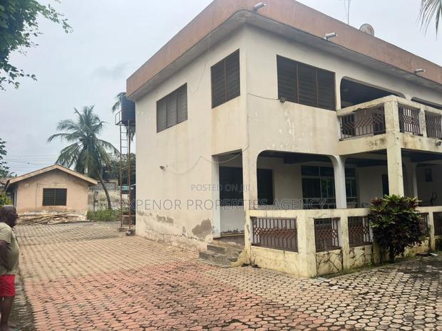 5bdrm House in Teshie-Nungua Estate, Accra Metropolitan for rent · Photo 2