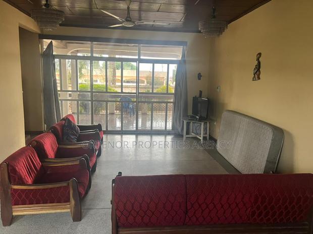 5bdrm House in Teshie-Nungua Estate, Accra Metropolitan for rent · Photo 4
