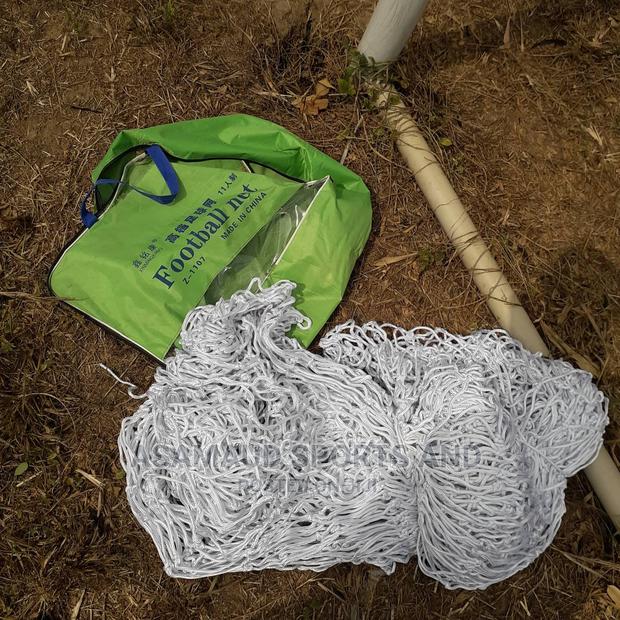 Original Goalposts Net At Cool Price · Photo 1