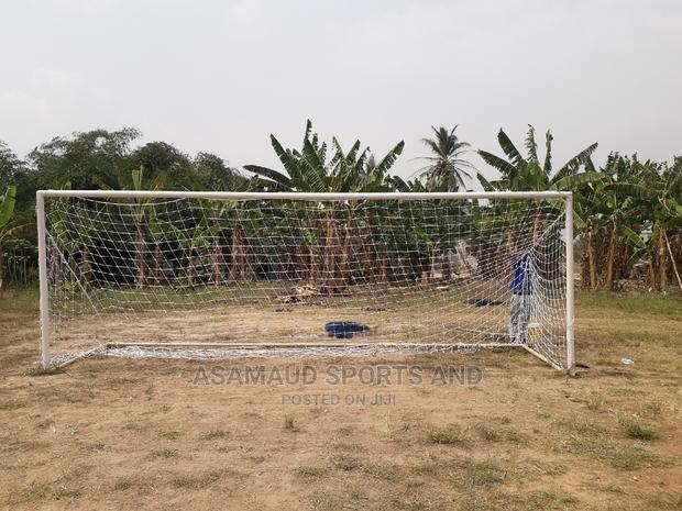 Original Goalposts Net At Cool Price · Photo 4