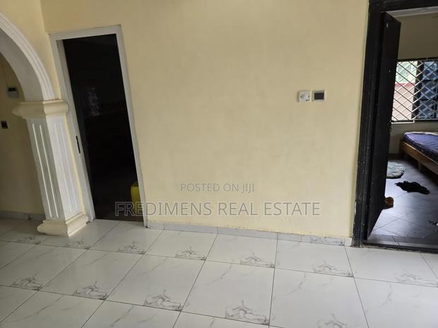 10bdrm House in Fredimens Real, Kumasi Metropolitan for sale · Photo 5