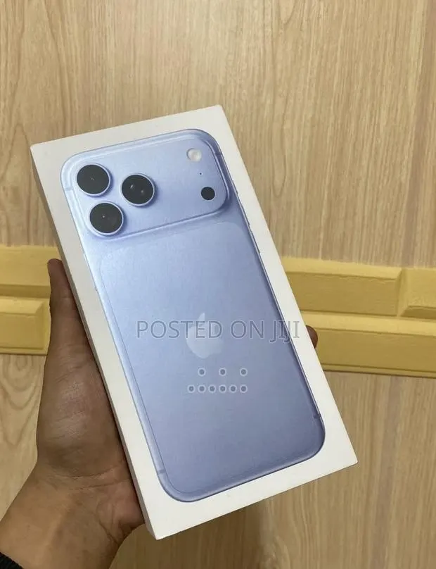 New Apple iPhone 18 Pro Max 256 GB Blue · Photo 1