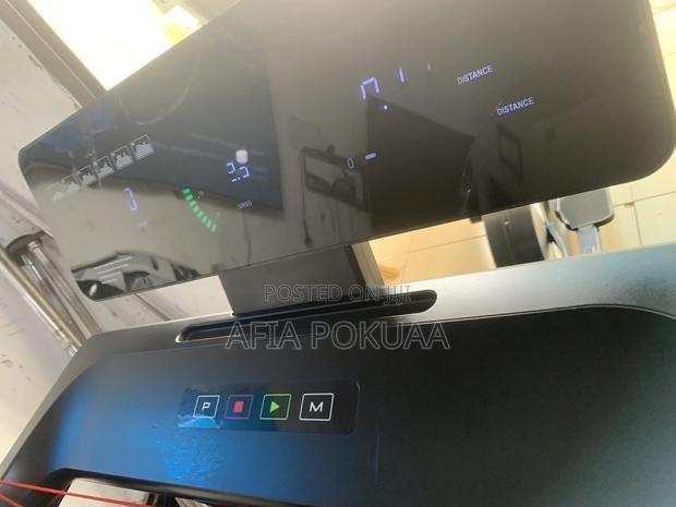 Treadmill Machine · Photo 3