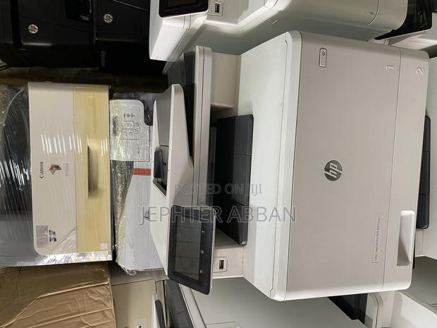 Color Laser Jet Pro MFP M477fnw · Photo 2