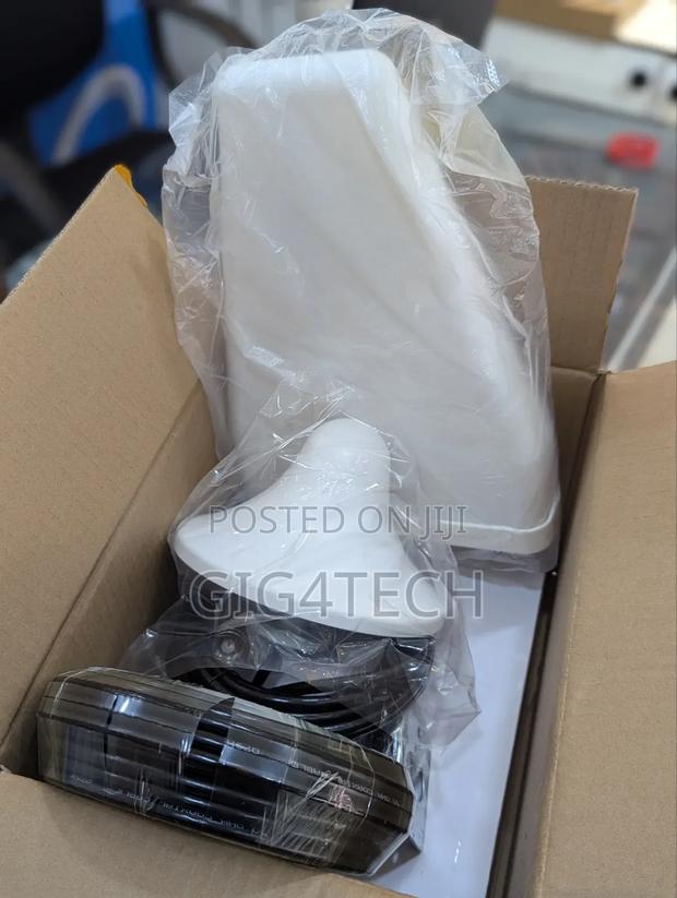 Cell Phone Signal Booster Tri-band 900/1800/2100 · Photo 1