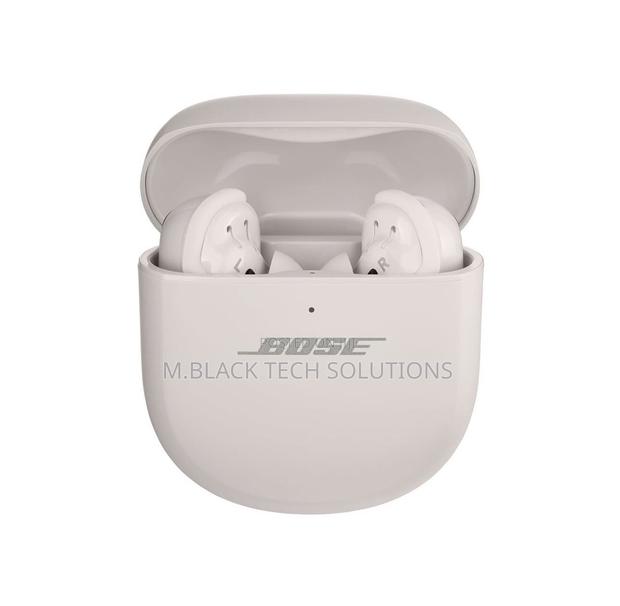 Bose Quietcomfort Ultra Earbuds Noise-Canceling · Photo 6