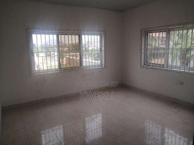 2bdrm Apartment in Comm17, Spintex for rent · Photo 3