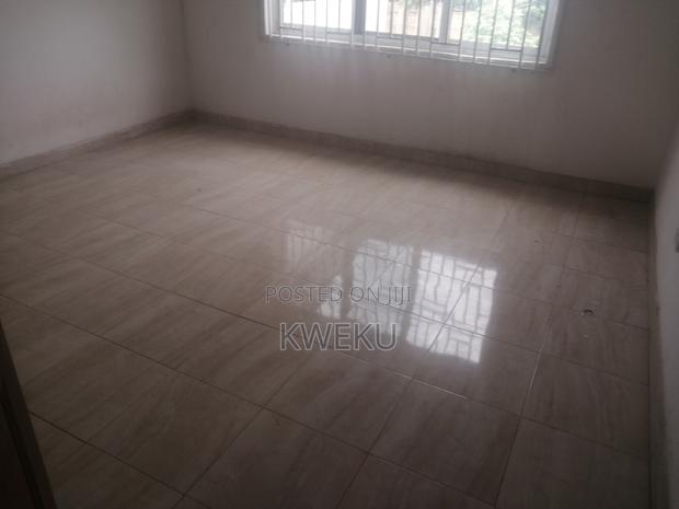 2bdrm Apartment in Comm17, Spintex for rent · Photo 7