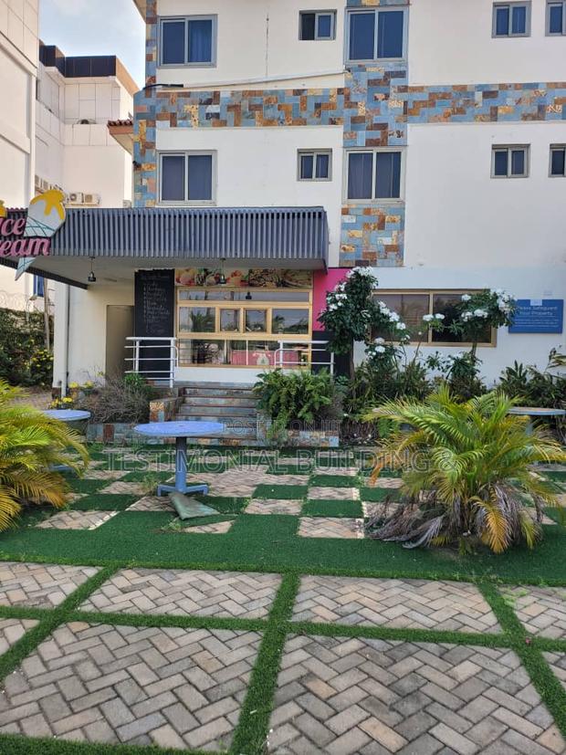 Hotel for Sale Ar Airport Residential Area · Photo 1