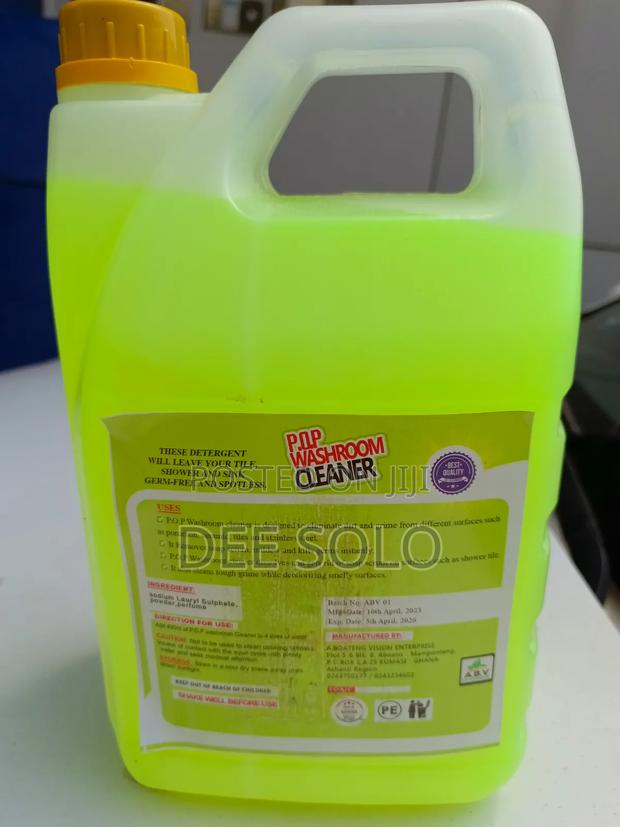 Washroom Descaler Stain Remover · Photo 1