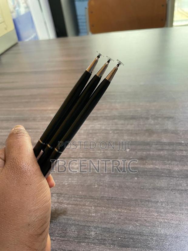 Universal Two-Tip Stylus · Photo 1