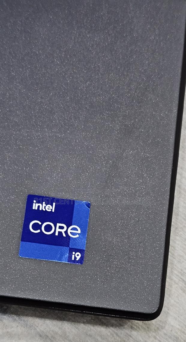 New Laptop Dell Alienware M18X 32GB Intel Core i9 SSD 1T · Photo 1