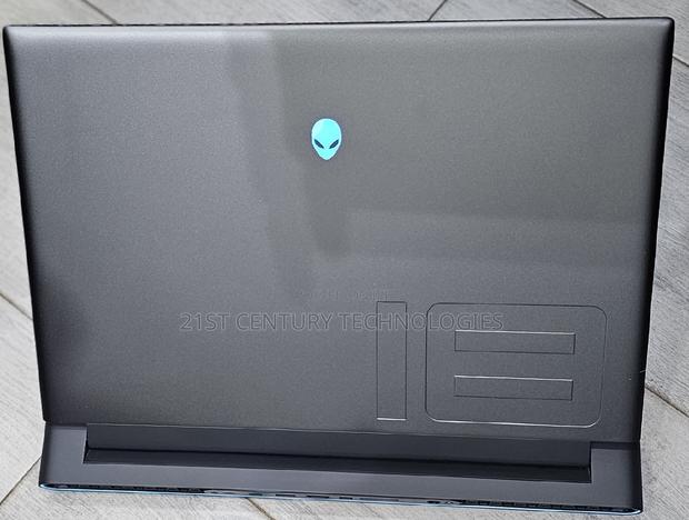 New Laptop Dell Alienware M18X 32GB Intel Core i9 SSD 1T · Photo 2