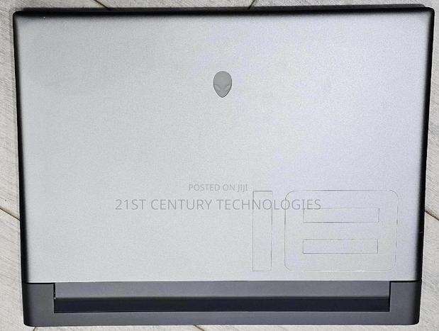 New Laptop Dell Alienware M18X 32GB Intel Core i9 SSD 1T · Photo 3