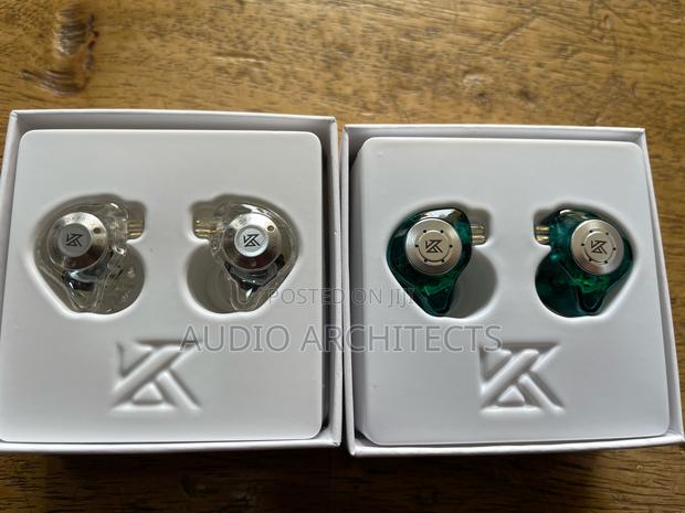 In Ear Monitor Headphone Kz Edx Pro X · Photo 3