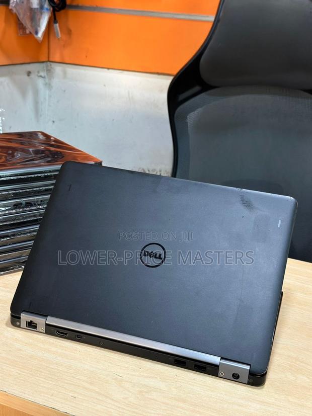 New Laptop Dell Latitude 7280 8GB Intel Core I7 SSD 256GB · Photo 1
