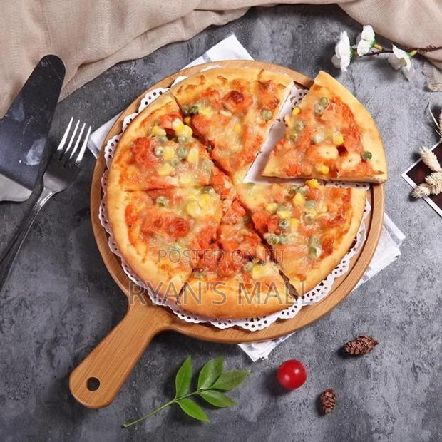 Wooden Pizza Board · Photo 6