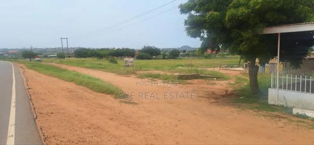 Authentic 70 X 100sqft Plots at Afienya - Shai Hills · Photo 1