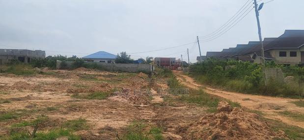 Promo on Half Plot / Free Documents at Afienya - Shai Hills · Photo 1