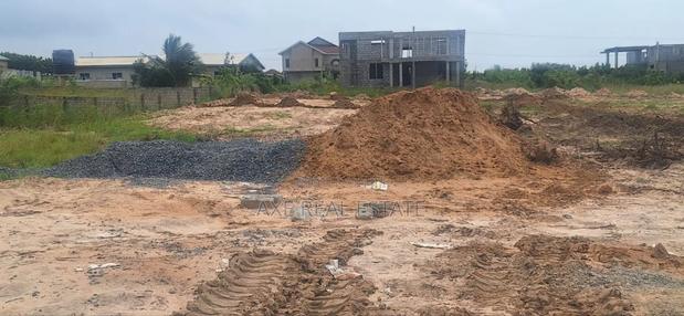 Promo on Half Plot / Free Documents at Afienya - Shai Hills · Photo 2