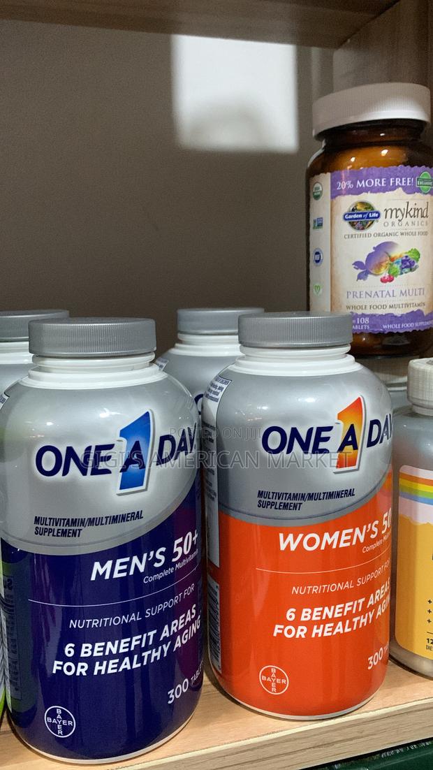 One a Day Men Women 50+ Complete Multivitamin · Photo 3